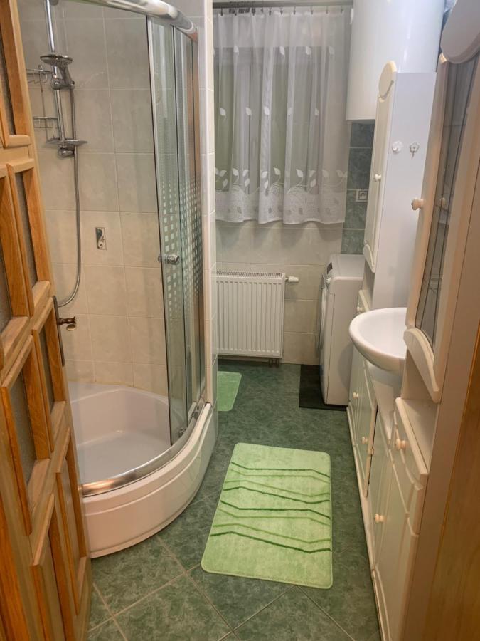 Apartman Slunecnice S Terasou Ceske Budejovice Eksteriør billede